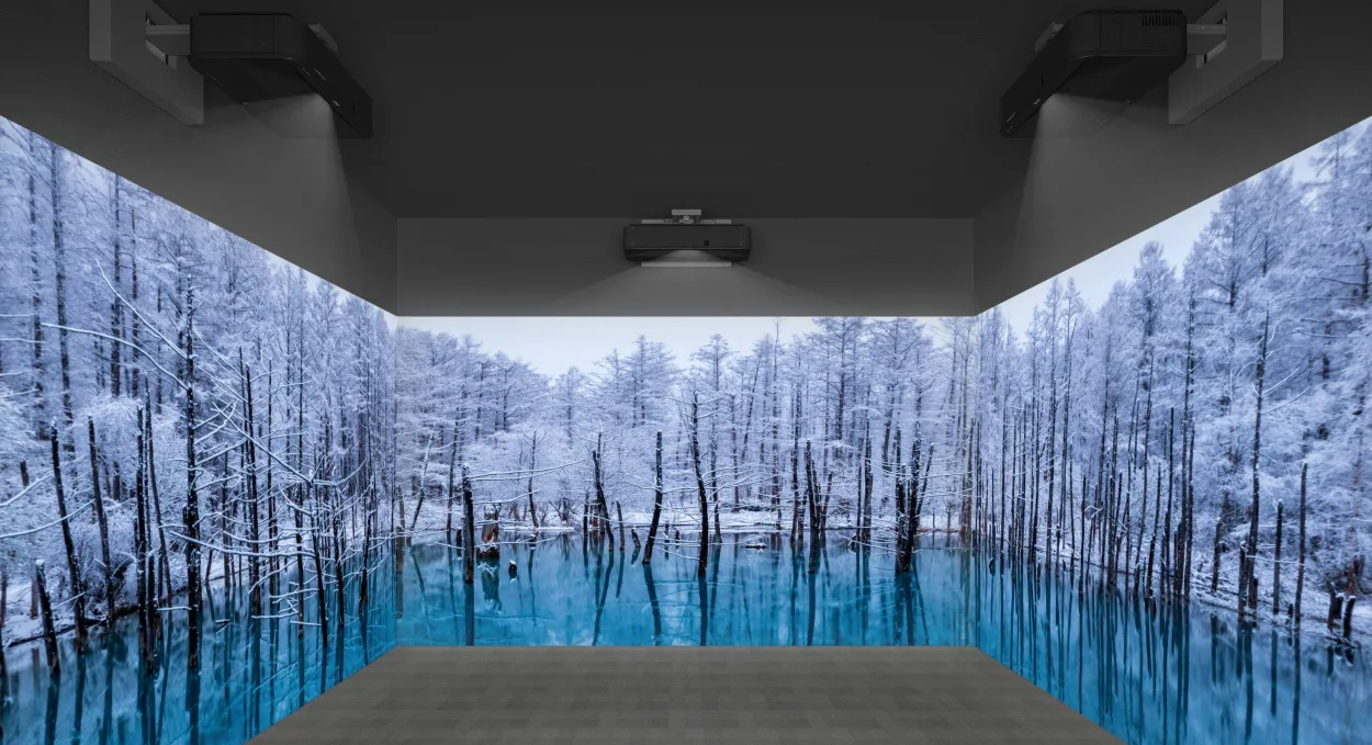 EB-815E Super-ultra-short-throw projector