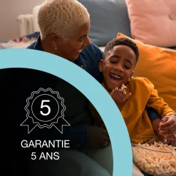 Epson Lifestudio Pop EF-61R quartz rose, Projecteur portable qualitatif, Son Bose, Google TV, HD intégrale, Utilisation en intérieur/extérieur, Garantie de 5 ans*