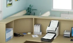 Le scanner recto verso automatique WorkForce DS-530III permet de numériser rapidement les documents professionnels